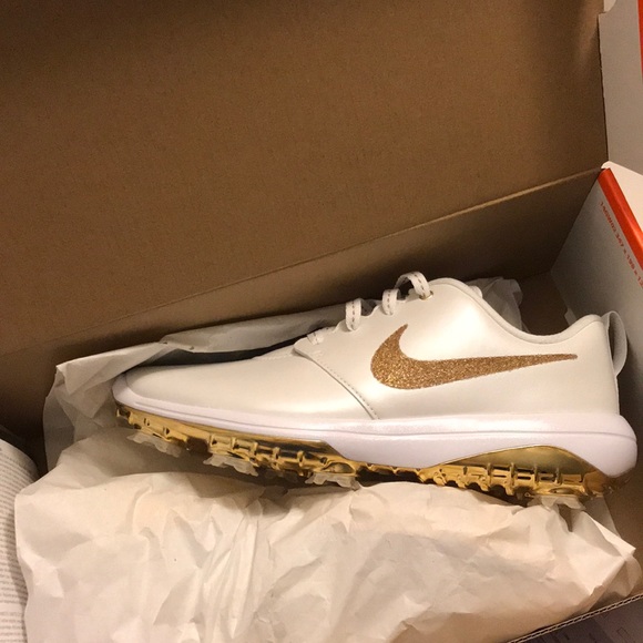 Nike Shoes - Nike Roshe G Swarovski (W9)